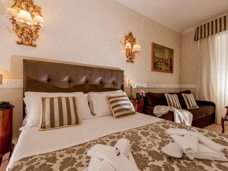 Residenza Zanardelli Bed & Breakfast Rome Exterior photo